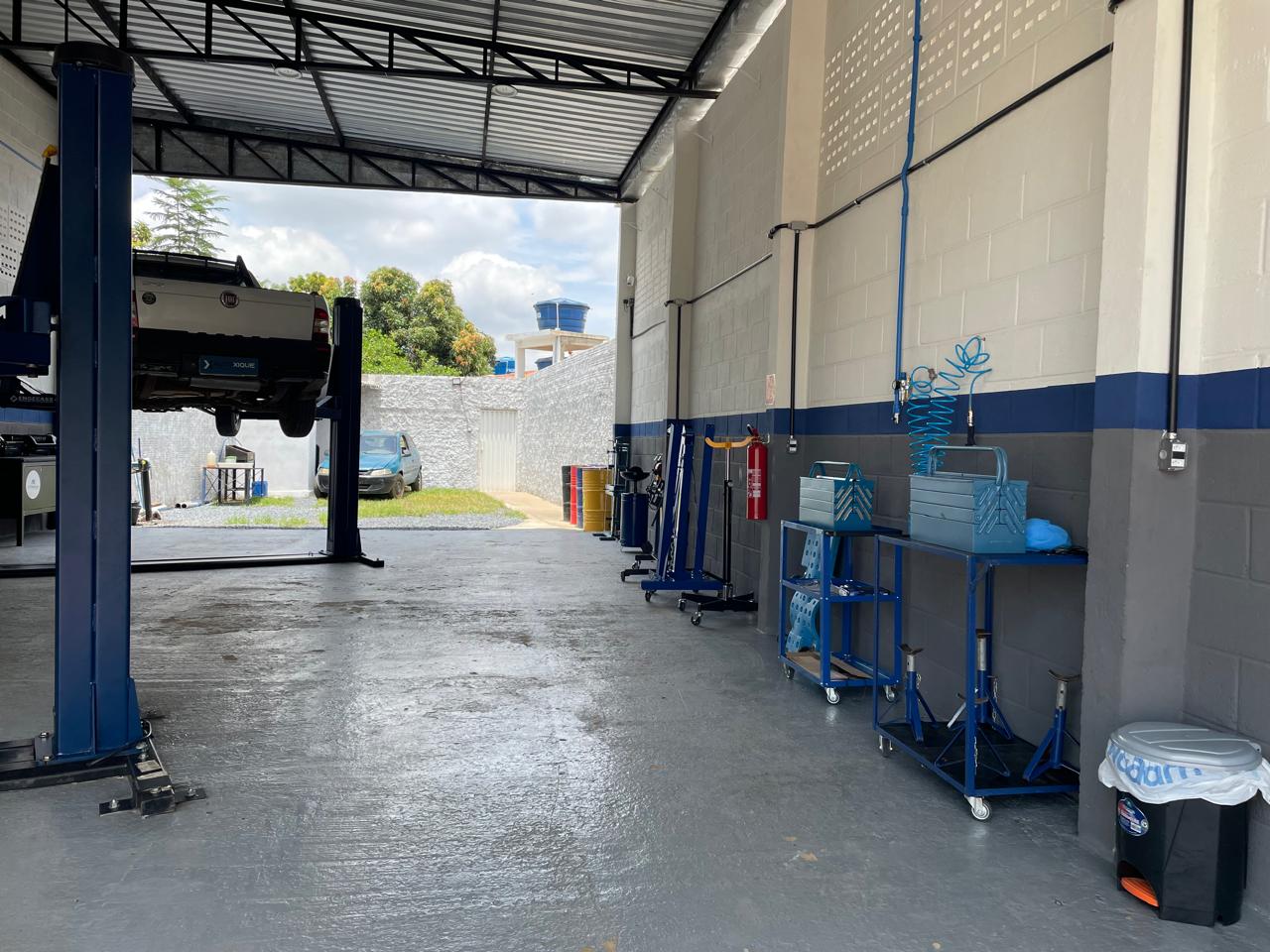 Interior da Oficina - Vista Geral